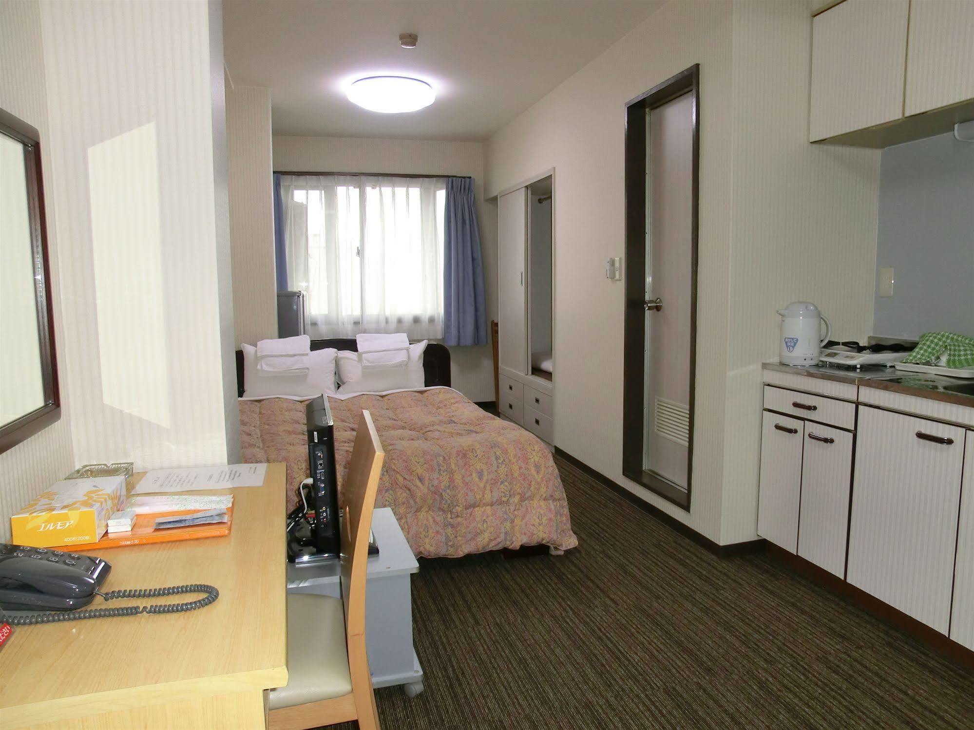 Weekly Uehonmachi Hotel Osaka Eksteriør billede